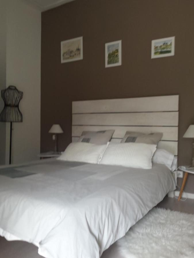 Chambres Des Rosiers Sennevieres 외부 사진